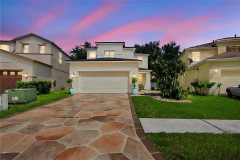 Villa ou maison à Wesley Chapel, Floride 4 chambres, 211.63 m2 № 2312428