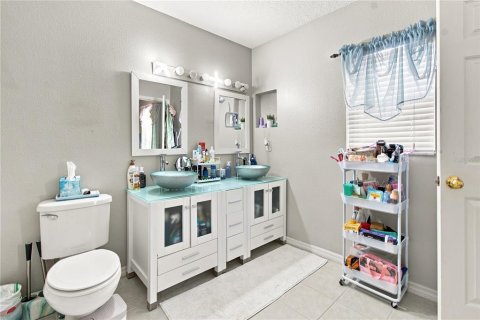 House in Wesley Chapel, Florida 4 bedrooms, 211.63 sq.m. № 2312428 - photo 20