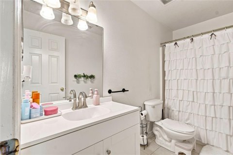 House in Wesley Chapel, Florida 4 bedrooms, 211.63 sq.m. № 2312428 - photo 25