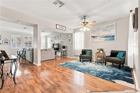 House in Wesley Chapel, Florida 4 bedrooms, 211.63 sq.m. № 2312428 - photo 2