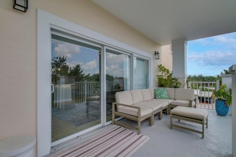 Condominio en alquiler en Deerfield Beach, Florida, 2 dormitorios, 93 m2 № 1208569 - foto 1