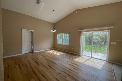Casa en venta en Weeki Wachee, Florida, 3 dormitorios, 149.11 m2 № 2377891 - foto 9