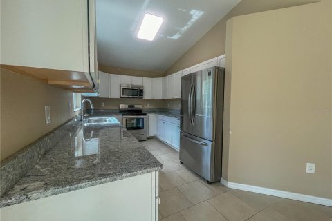 Casa en venta en Weeki Wachee, Florida, 3 dormitorios, 149.11 m2 № 2377891 - foto 11