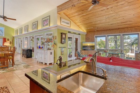 Villa ou maison à vendre à Longboat Key, Floride: 3 chambres, 208.66 m2 № 1813800 - photo 9