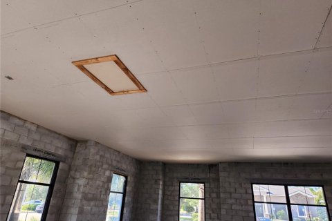 Commercial property in Lake Mary, Florida 193.79 sq.m. № 1520718 - photo 9