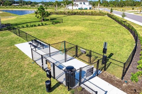 Villa ou maison à vendre à Nokomis, Floride: 4 chambres, 222.41 m2 № 1904576 - photo 25