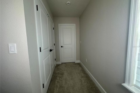 Casa en venta en Kissimmee, Florida, 5 dormitorios, 255.3 m2 № 1900144 - foto 11