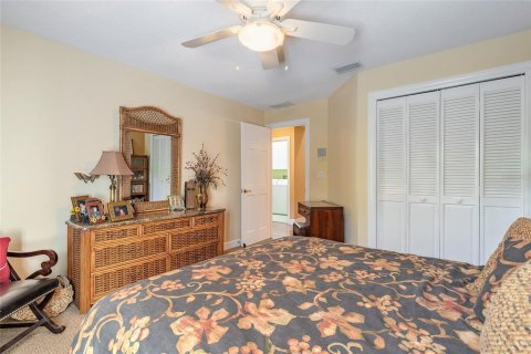 House in Port Orange, Florida 3 bedrooms, 228.26 sq.m. № 1531507 - photo 8