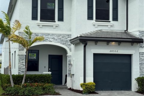 Adosado en alquiler en Homestead, Florida, 3 dormitorios, 162.58 m2 № 2054412 - foto 2