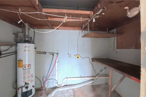 Casa en venta en Oakland Park, Florida, 2 dormitorios, 101.82 m2 № 2039198 - foto 18