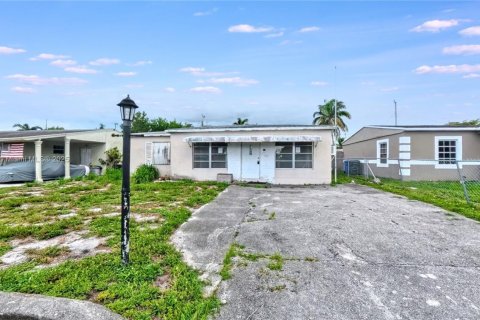 Villa ou maison à Oakland Park, Floride 2 chambres, 101.82 m2 № 2039198