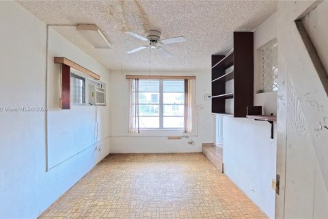 Casa en venta en Oakland Park, Florida, 2 dormitorios, 101.82 m2 № 2039198 - foto 17