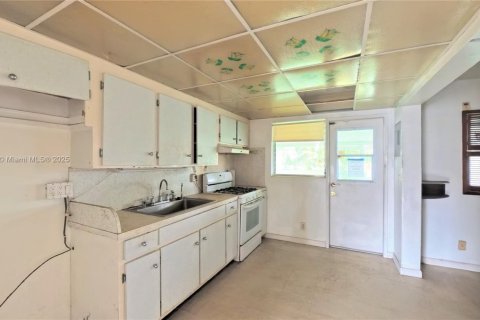 Casa en venta en Oakland Park, Florida, 2 dormitorios, 101.82 m2 № 2039198 - foto 6