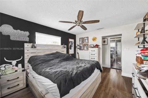 Villa ou maison à vendre à Sunrise, Floride: 2 chambres, 97.27 m2 № 1992488 - photo 17