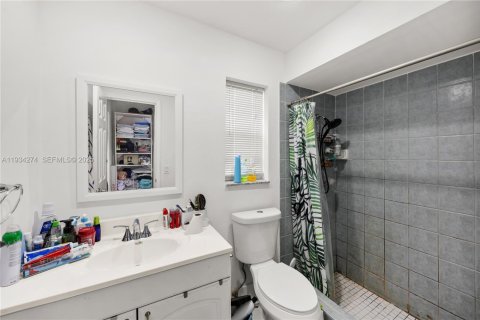 Villa ou maison à vendre à Sunrise, Floride: 2 chambres, 97.27 m2 № 1992488 - photo 19