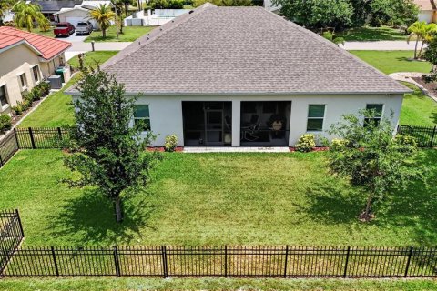 Casa en venta en Punta Gorda, Florida, 4 dormitorios, 226.5 m2 № 2166858 - foto 7