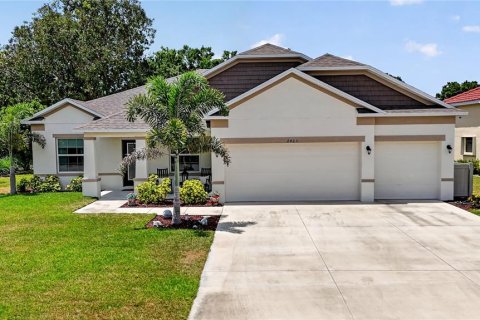 Casa en venta en Punta Gorda, Florida, 4 dormitorios, 226.5 m2 № 2166858 - foto 2