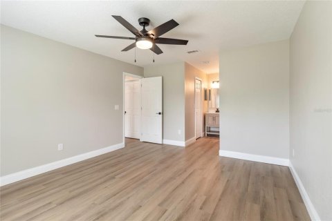 Villa ou maison à vendre à Deltona, Floride: 3 chambres, 112.13 m2 № 2410553 - photo 7