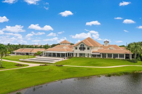 Villa ou maison à vendre à Boynton Beach, Floride: 3 chambres, 166.02 m2 № 1180519 - photo 1