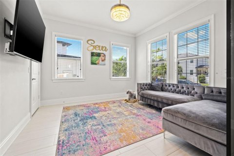 House in Saint Petersburg, Florida 7 bedrooms, 408.86 sq.m. № 1832623 - photo 27