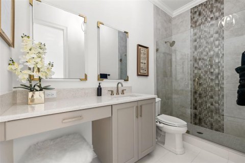 House in Saint Petersburg, Florida 7 bedrooms, 408.86 sq.m. № 1832623 - photo 30