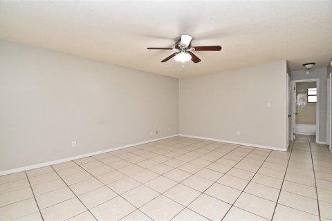 Adosado en alquiler en Winter Park, Florida, 2 dormitorios, 101.45 m2 № 1913926 - foto 3