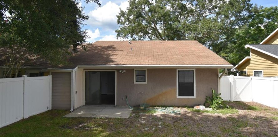 Adosado en Winter Park, Florida 2 dormitorios, 101.45 m2 № 1913926