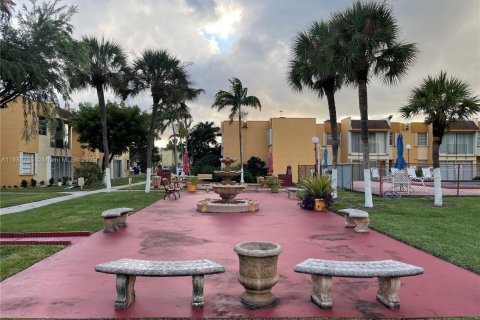 Copropriété à louer à Miami, Floride: 2 chambres, 88.07 m2 № 1941171 - photo 19