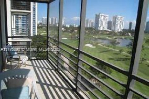 Condominio en venta en Aventura, Florida, 1 dormitorio, 84.82 m2 № 1693262 - foto 10