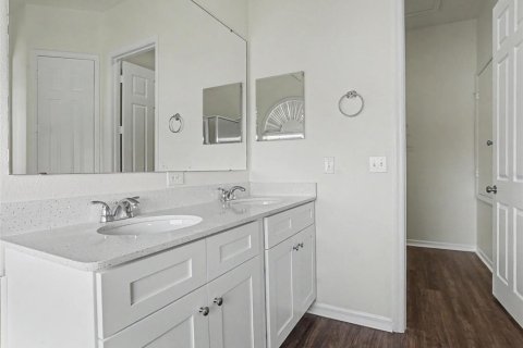 Villa ou maison à vendre à Orlando, Floride: 4 chambres, 245.35 m2 № 2197264 - photo 28