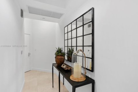 Condo in Aventura, Florida, 3 bedrooms № 2186195 - photo 5