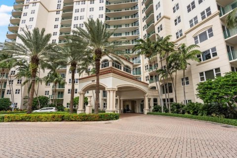 Condo à Aventura, Floride, 3 chambres № 2186195