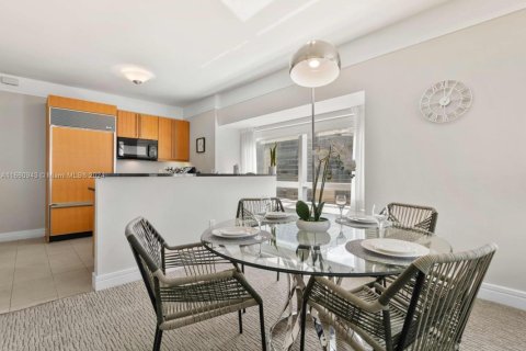 Copropriété à louer à Miami, Floride: 2 chambres, 162.3 m2 № 1753708 - photo 8