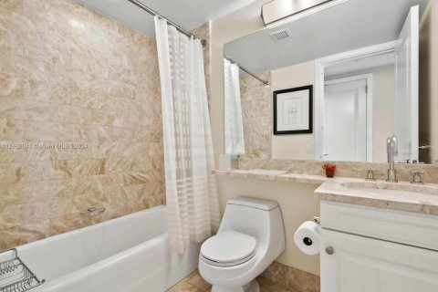 Copropriété à louer à Miami, Floride: 2 chambres, 162.3 m2 № 1753708 - photo 19