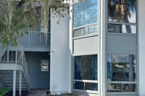 Condo in Orlando, Florida, 3 bedrooms  № 1910313 - photo 1