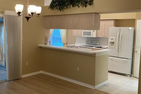 House in Trinity, Florida 2 bedrooms, 155.05 sq.m. № 2236196 - photo 5