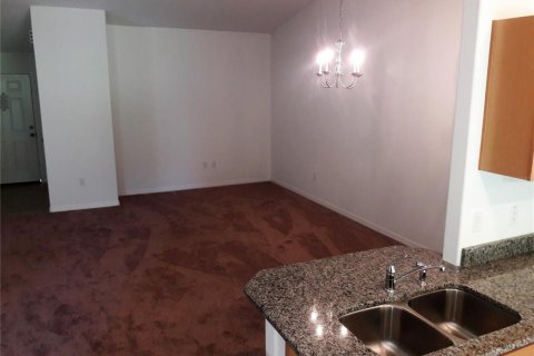 Apartamento en alquiler en Palm Coast, Florida, 3 dormitorios, 112.97 m2 № 1915802 - foto 3