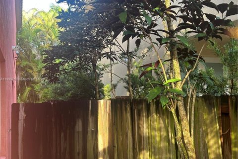 Adosado en alquiler en Miami, Florida, 3 dormitorios, 187.94 m2 № 1952081 - foto 7