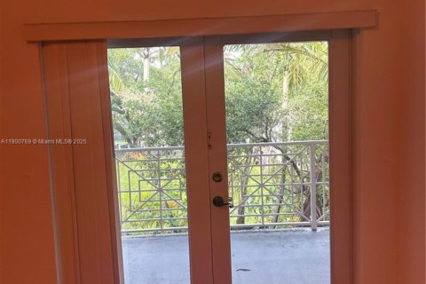 Adosado en alquiler en Miami, Florida, 3 dormitorios, 187.94 m2 № 1952081 - foto 28