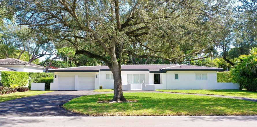 Дом в Корал-Гейблс, Флорида 3 спальни № 1986317