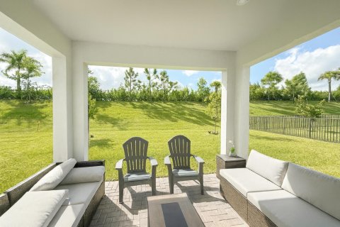 Villa ou maison à vendre à Port St. Lucie, Floride: 4 chambres, 175.96 m2 № 2083128 - photo 17