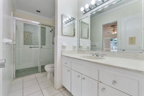 House in Lauderdale-by-the-Sea, Florida 3 bedrooms, 198.44 sq.m. № 2262482 - photo 12