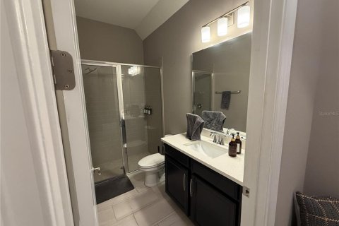 House in Winter Garden, Florida 5 bedrooms, 362.04 sq.m. № 1907897 - photo 15