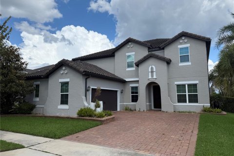 House in Winter Garden, Florida 5 bedrooms, 362.04 sq.m. № 1907897 - photo 1