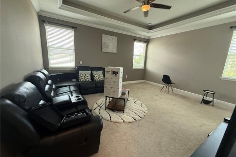 House in Winter Garden, Florida 5 bedrooms, 362.04 sq.m. № 1907897 - photo 25