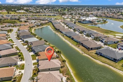 Villa ou maison à vendre à Punta Gorda, Floride: 2 chambres, 168.9 m2 № 2151831 - photo 24