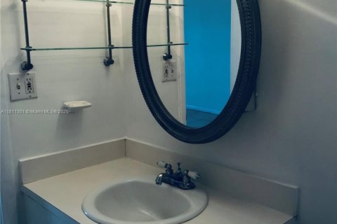 Купить кондоминиум в Хайалиа, Флорида 2 спальни, 88.26м2, № 2012689 - фото 14