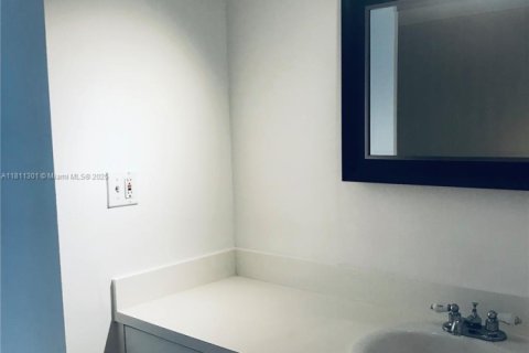 Купить кондоминиум в Хайалиа, Флорида 2 спальни, 88.26м2, № 2012689 - фото 10