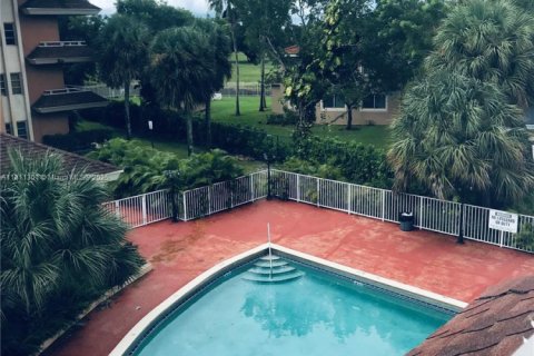 Купить кондоминиум в Хайалиа, Флорида 2 спальни, 88.26м2, № 2012689 - фото 18