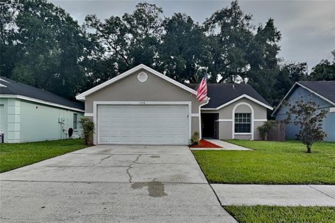 Villa ou maison à Brandon, Floride 3 chambres, 131.27 m2 № 2386697